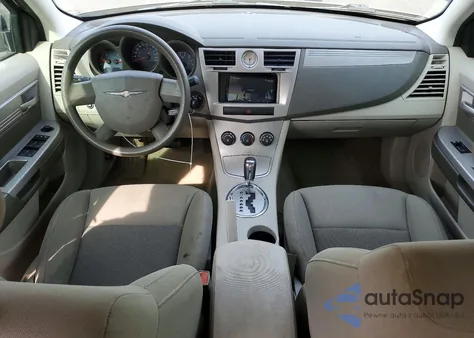 2010 Chrysler Sebring Touring z USA, uszkodzony, nr VIN 1C3CC4FBXAN222557